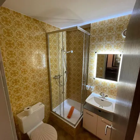 Apartment Montanji 11 *