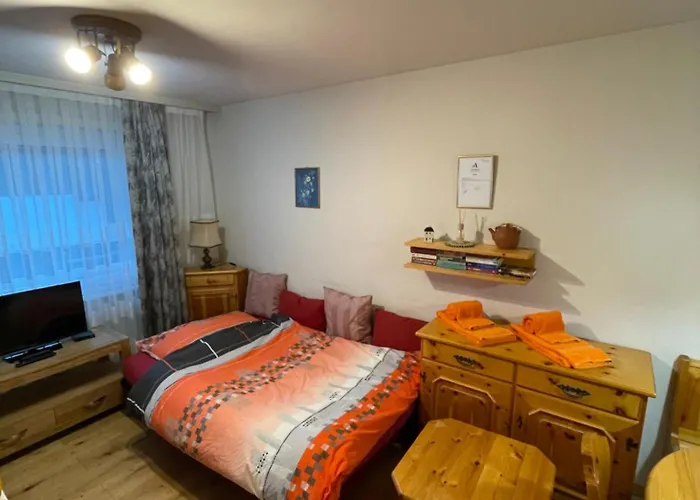 Montanji 11 洛伊克巴德